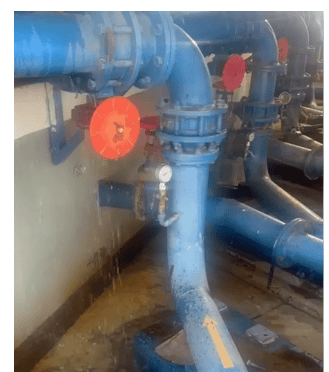 Water leaks at Phumlani Pump Station.> Photo: Supplied/Rowan Torr