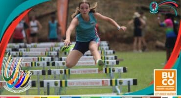 Hoërskool Bergvlam bewys vandag hoekom hulle as die Vlammies bekendstaan - hulle atletiek is regtig vuurwarm.