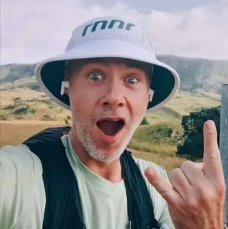 Werner "Werries" Oosthuizen wat ernstig beseer is tydens 'n fratsongeluk by die Nelspruit-reservaat. > Foto: Facebook