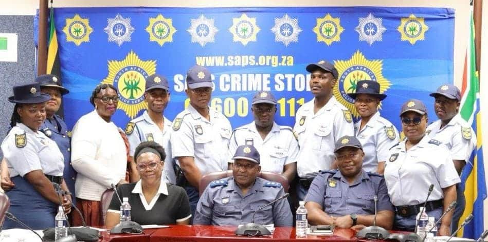 Back row: Constable Nelisiwe Ayanda Khoza, Brigadier Winny Mavuso, Major General Dorah Xaba, Constable Elias Ledwaba, Constable Ntokozo Romeo Mtsweni, Constable Anthonio Thabang Mokoena, Constable Xolani Sthembiso Buthelezi, Constable Bonisile Khoza, Sergeant Luyanda Freedom NkambuleFront row: Brigadier Mmemeng Mathakgala, Major General Dr Zeph Mkhwanazi,Brigadier Sikhumbuzo Thela and Major General Moloko Selepe. > Photo: Supplied/SAPS