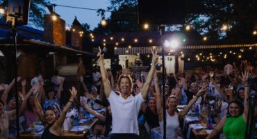 Willem Botha en die gehoor.