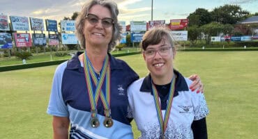 Jenny Davies and Chané Brink. > Photo: Supplied/Charles Davies