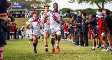 Omphile Marota with Blake Beer and Owen Scorgie. > Photo: HH Photography and Design