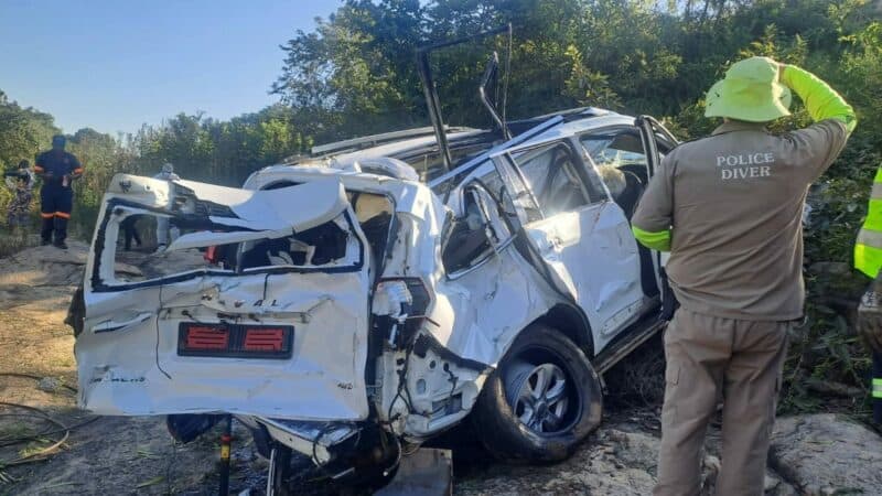 The vehicle that was removed from the Crocodile River. > Photos: Supplied/Mpumalanga SAPS