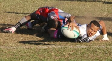 Benito Goeda scores for Nelspruit. > Photos: Mark Kinnear