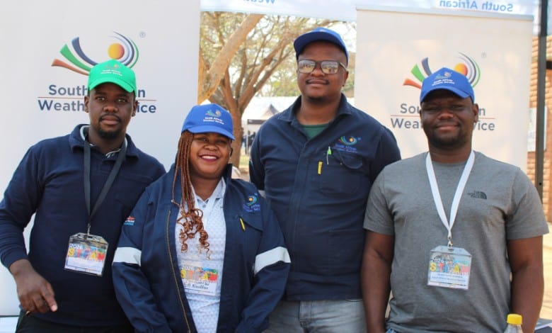 Sandiso Nkosi, Nondumiso Jacobs, Tulasizwe Mphangane and Muano Netshianzwane. >Photo: Zané Botes