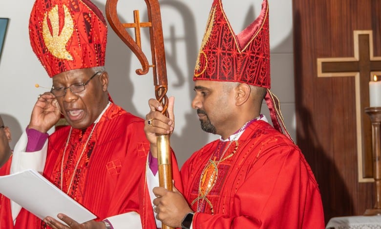 Archbishop Thabo Makgoba and Bishop Wayne Samuel Saldanha.