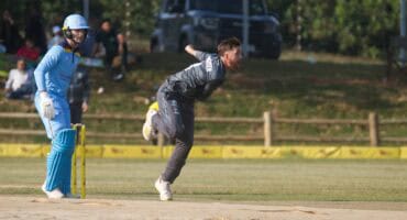 Jon Hinrichsen. > Photo: Supplied/Theron & Co Sports Photography - Bianca