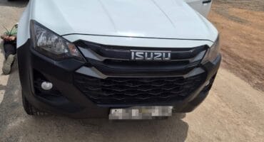 A white Isuzu bakkie. > Photos: Supplied/Mpumalanga SAPS