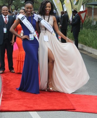 Miss SA Finalists Felicia Muwayi and Ntandoyenkosi Kunene.
