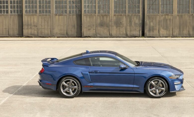 2022 Ford Mustang GT California Special_04 (Large)_1800x1800