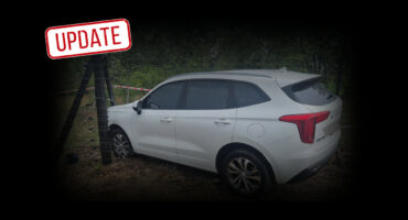 The white Haval SUV stuck in an electric fence. > Photo: Supplied/Emer-G-Med