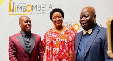 Cllrs Mxolisi Maseko, Sibongile Makushe-Mazibuko and Morris Mazibane. > Photo: Supplied/Lukuhle FM