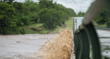 Letaba High-Level Bridge. > Photo: Supplied/Lisl Moolman