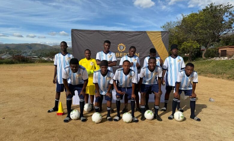 Barberton Mines donates soccer kits to Unity Football Club | Mpumalanga ...