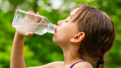 Tips to keep your active child hydrated