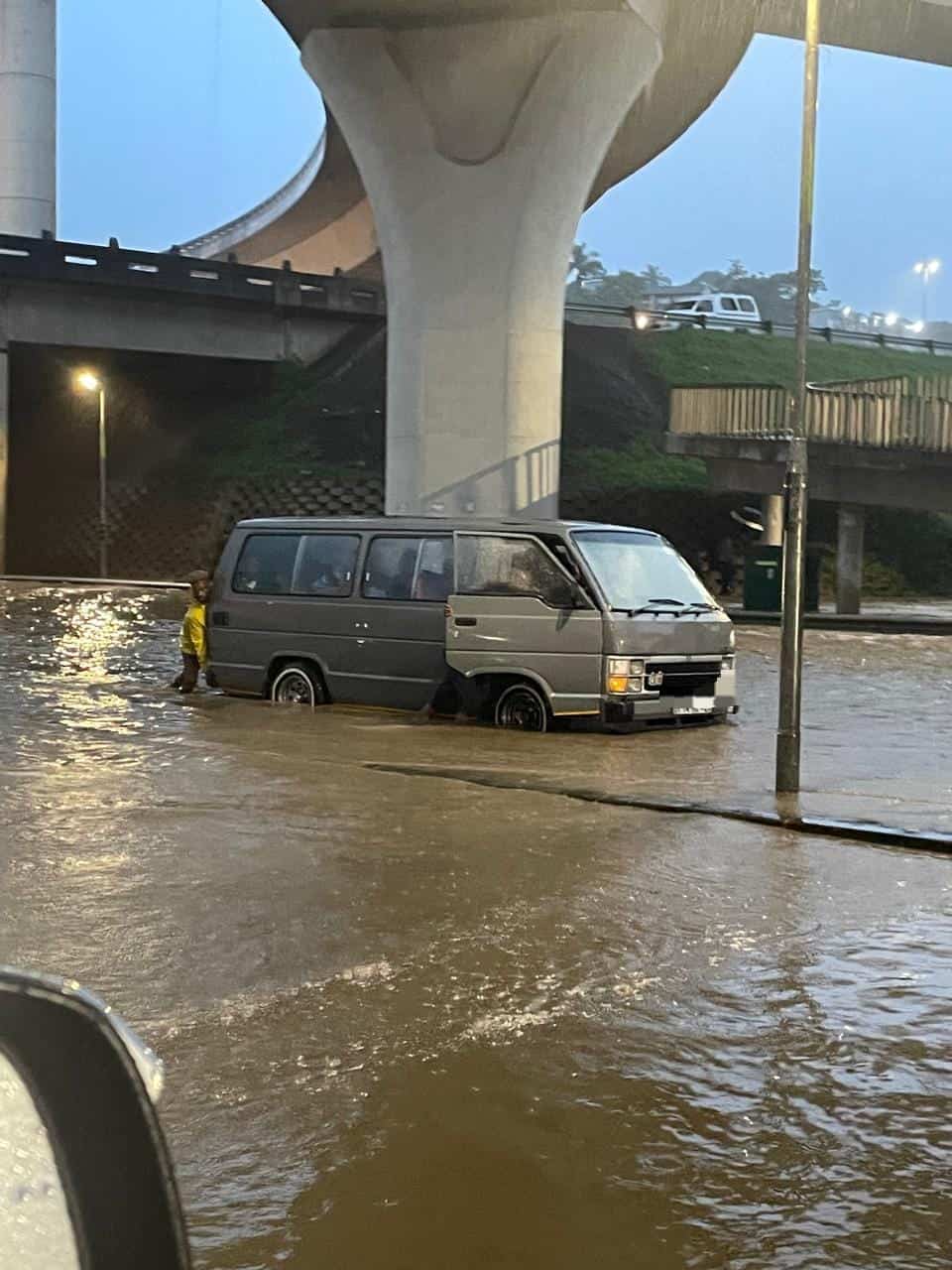 Floods continue to batter Durban | Berea Mail