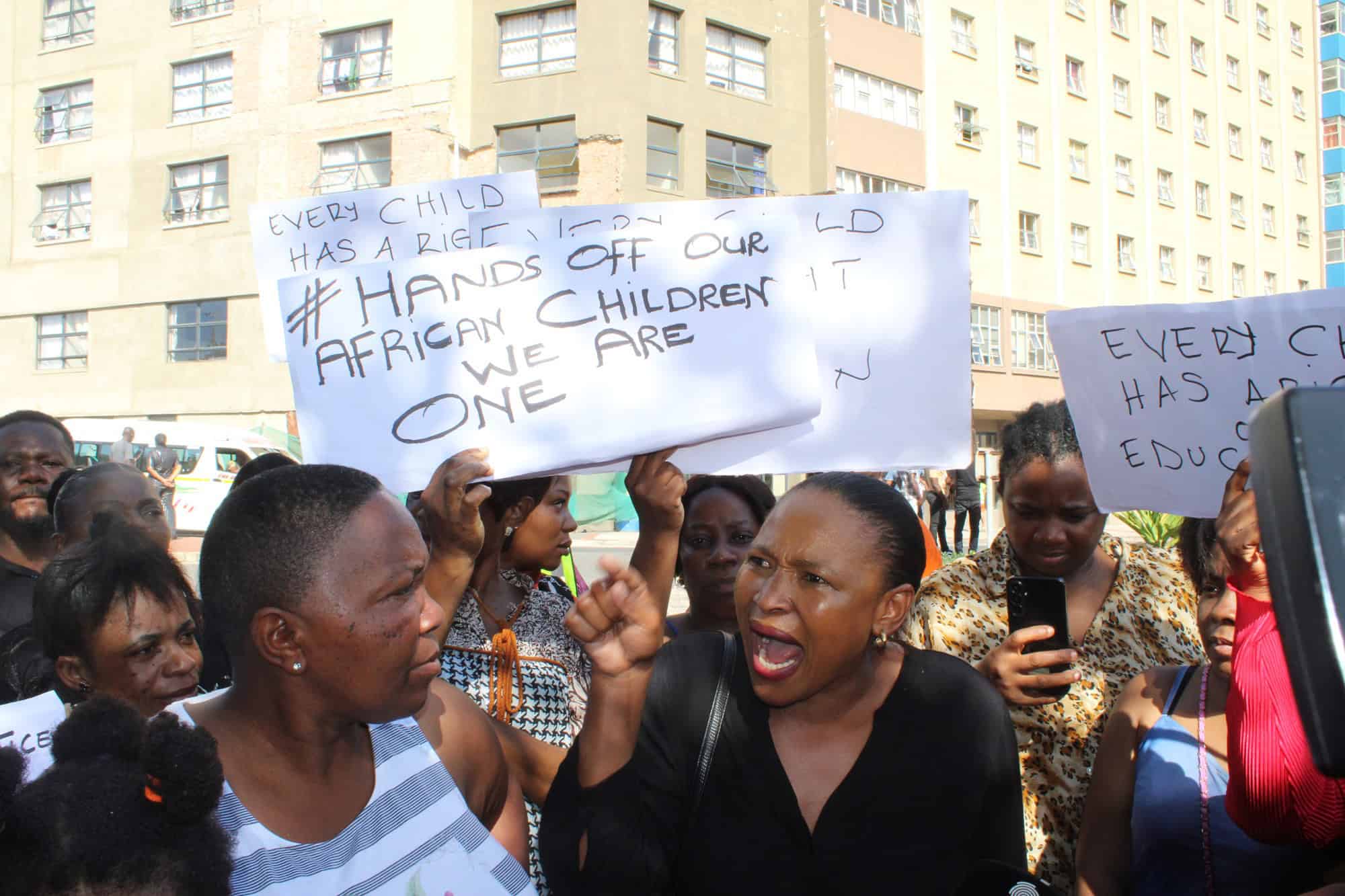 Parents demand places at Addington Primary School