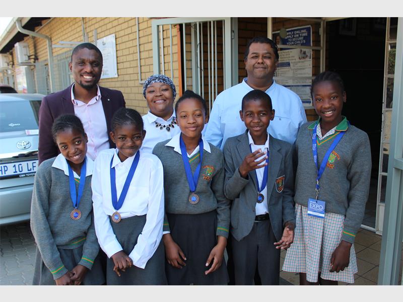 Bovet punches high Alex News