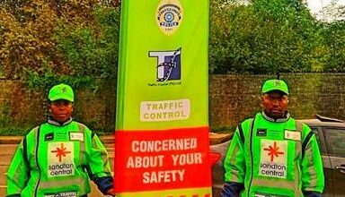 Alex residents Simphiwe Hlongwane and Phakamani Mgaga