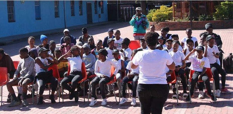 Busisiwe Mzandolo, therapist and founder director of Health Culture Consultant educates the youngsters about the dangers of substance abuse on young people. Photo: Alulutho Siboma