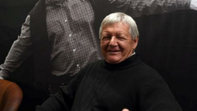 The late legendary Bafana Bafana coach Clive 'The Dog' Barker will be buried in Durban.