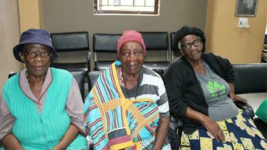 Gladys Mkhwanazi, Anna Mulaudzi and Polina Dlamini while they await their turn to get pampered. Photo: Xoliswa Zakwe