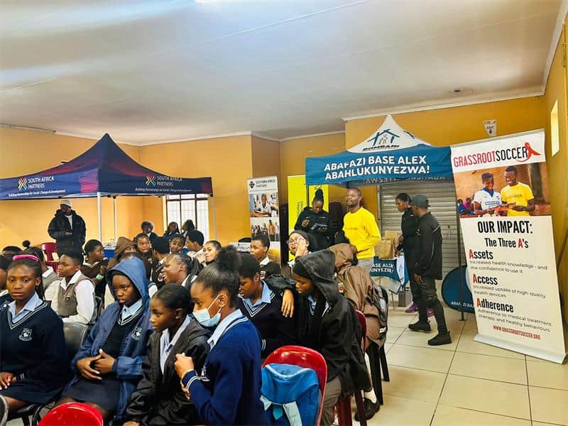 Bombani Shelter for Abused Women and Children’s Unmasking Uhlazo equiped young girls with knowledge and tools to combat date rape and gender-based violence.