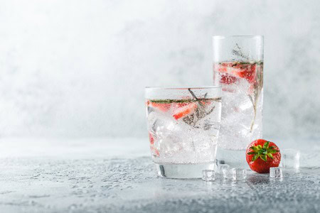 People are moving away from alcohol these days, so, if you're planning on a dry New Year's celebration, here are a couple of suggestions.