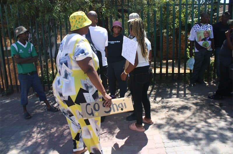 SGB asked principal of Dr Knak Primary School to step down over financial mismanagement accusations.