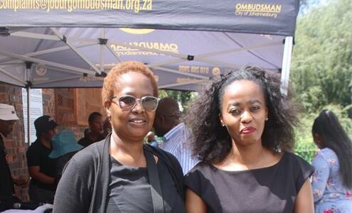 Advocate Siduduzo Gumede, the Ombudsman in the City of Johannesburg, visited Alex to inform residents on how they can work with his office to sort out service delivery concerns.