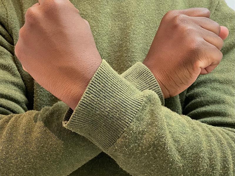 Unlock the secrets of Johannesburg’s minibus taxis with our guide to essential hand signals and phrases. Whether you're a local or a visitor, learn how to navigate the City of Gold with ease and style!