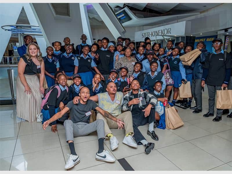 The AECI Future Leaders Challenge is a national movement to cultivate the leaders who will shape the country’s next chapter.