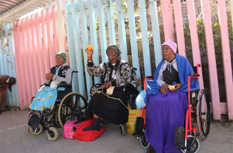 Nokuthula Special School learners practise life skills by giving back to Itlhokomeleng's elderly.