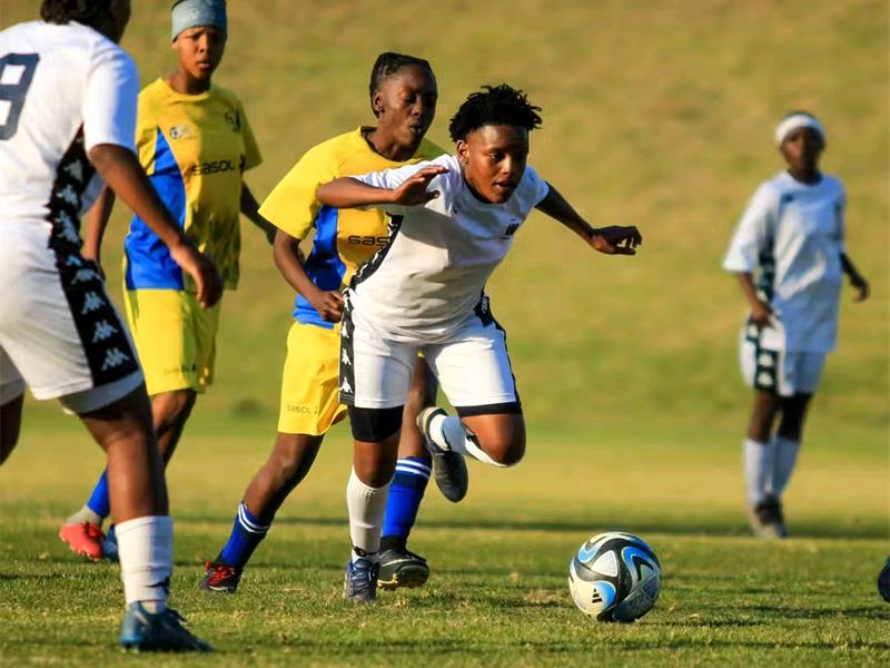 Blue Birds Ladies Academy head coach Malvin Khumalo credits a tactical shift for their 0-0 draw against Wits FC in the Gauteng Sasol League, but admits frustration over missed chances in the first half of the game.