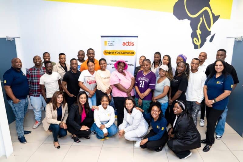 After a three-month-long training on solar photovoltaic technology, Alexandra's youth, who were part of the YDE Lumen30 initiative, gathered at a graduation ceremony in Alex Mall to celebrate their achievement.