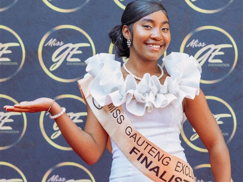 As a Miss Gauteng Exclusive 2025 Finalist, Burnham is turning the runway into a platform for youth empowerment, mental health advocacy, and dignity-driven education.