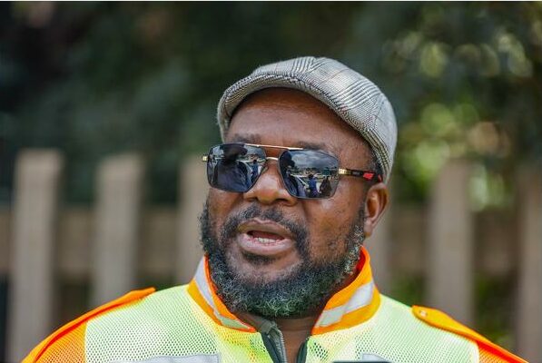 Power supply to some parts of Alexandra, including 15th Avenue, 3rd Avenue, and Tsutsumani, will be restored only if at least 80% of residents are verified as purchasing electricity from legitimate vendors.