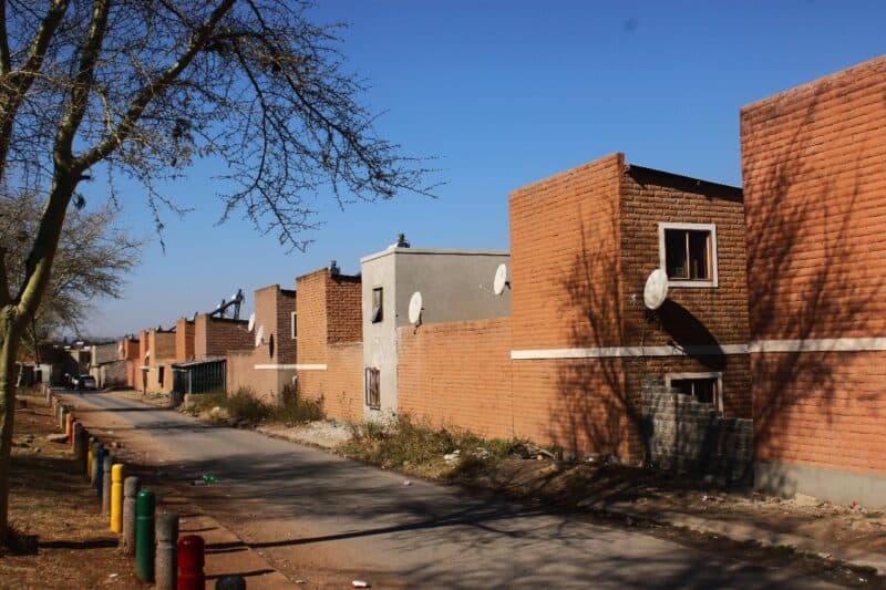 Fifteen years after moving into Alexandra’s K206 housing development units, residents are still fighting for title deeds.