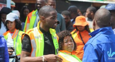 Acting mayor, councillor Mlungisi Mabasa leads the city’s high-impact service delivery blitz in Wynberg on October 21, 2025. Photo: Itumeleng Maloka