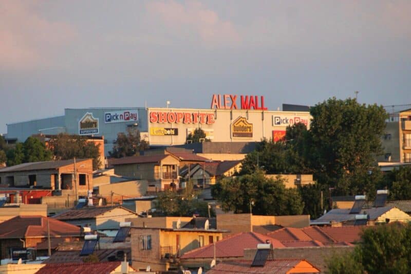 The multimillion-rand pipeline replacement project, recently announced in Ward 105, will create multiple opportunities for local labourers and SMMEs in Alexandra.