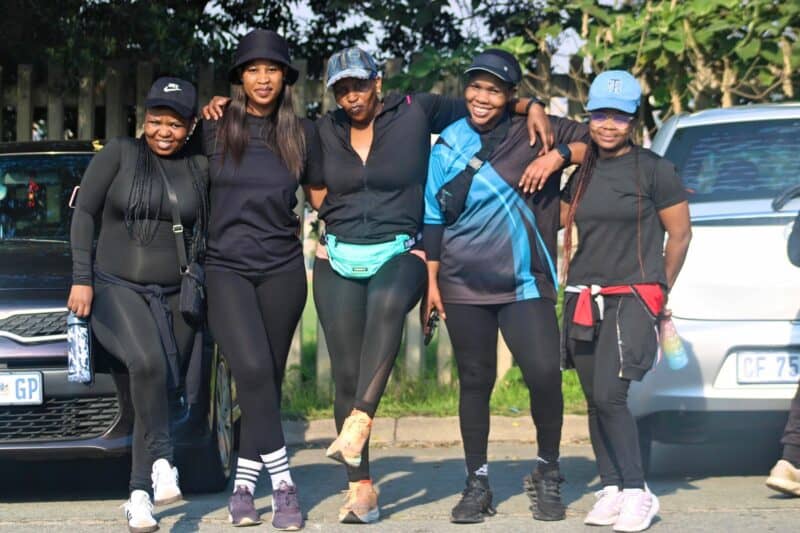 IrunWithThemba’s 5km fitness challenge has swiftly grown into a Saturday tradition where families, friends, and runners of all ages unite to conquer Alexandra’s hills.