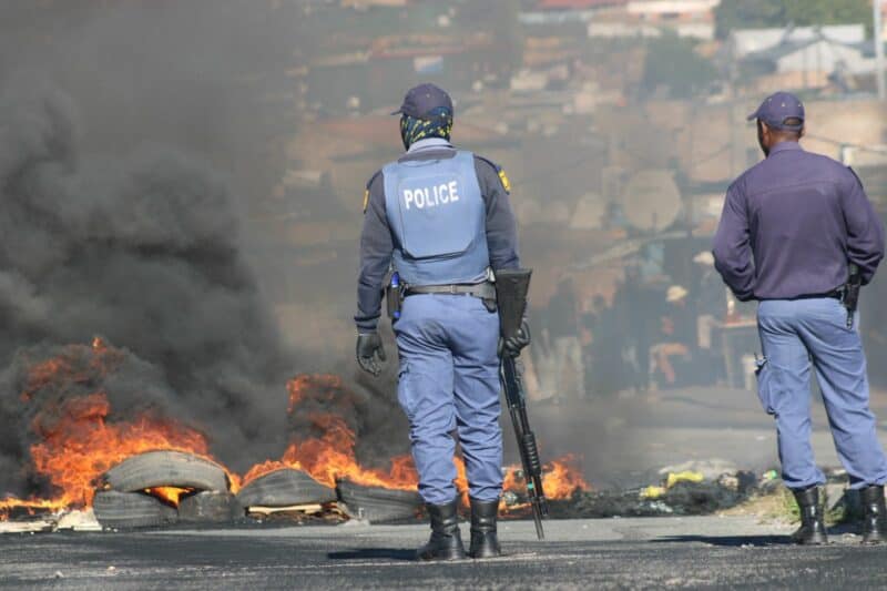 Angry Alex Ext 7 residents blocked Far East Bank Drive with burning tyres after spending more than a month without electricity.