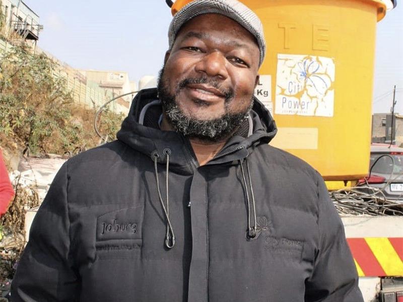 City Power said their investigations found that all 384 households on Alexandra’s 11th Avenue had bridged or tampered with their newly installed electricity meters.