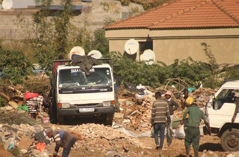 A massive illegal rubble dump is growing unchecked beside the Jukskei River in Johannesburg’s Ward 81, raising fears it could collapse and block the river.