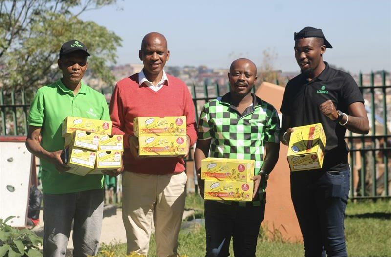 ActionSA councillor Tumelo Shai's personal mission to restore dignity and confidence to learners in Alexandra sees him donate 40 pairs of school shoes to two schools in Alexandra.