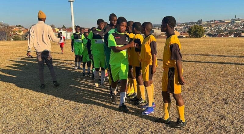 Players from LRC FC and Gunners FC exchange handshakes before going head to head in a tough ANLFA U15 clash at the Altrec Sports Complex in Alexandra on June 14, 2026. Photo: Itumeleng Maloka