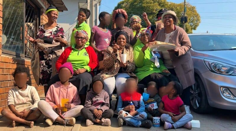 The Ageing with Wisdom Elderly Forum stepped up recently, opening their Tswelopele soup kitchen to everyone with an empty stomach in Alexandra.