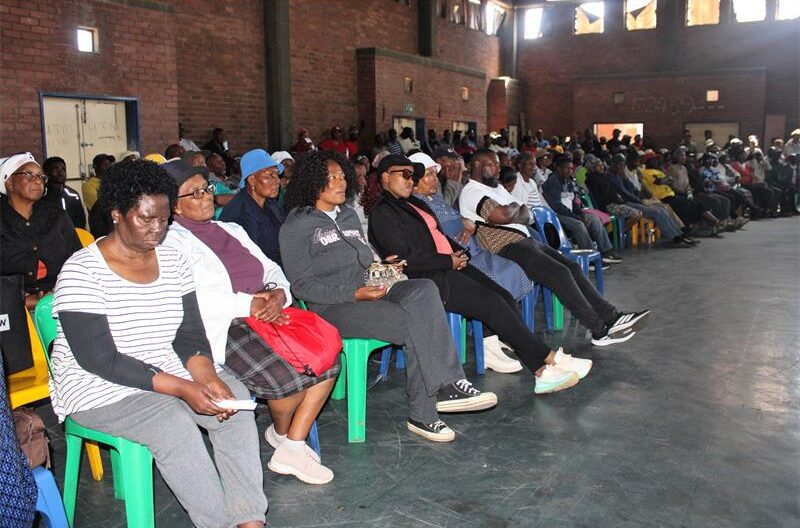 Nearly R600 million spent in over two decades, but Alexandra residents say they're still battling blackouts, broken meters and silence from City Power.