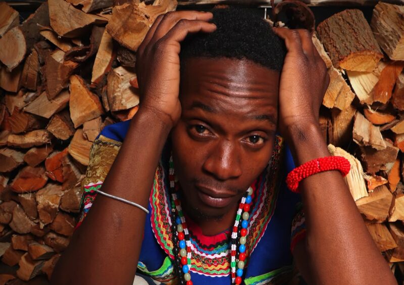 Alexandra artist Viktor Matoto turns a lesson from his late mother into his first traditional Xitsonga song, urging people to live in harmony as he prepares for the Xigaza a Gomora Festival.